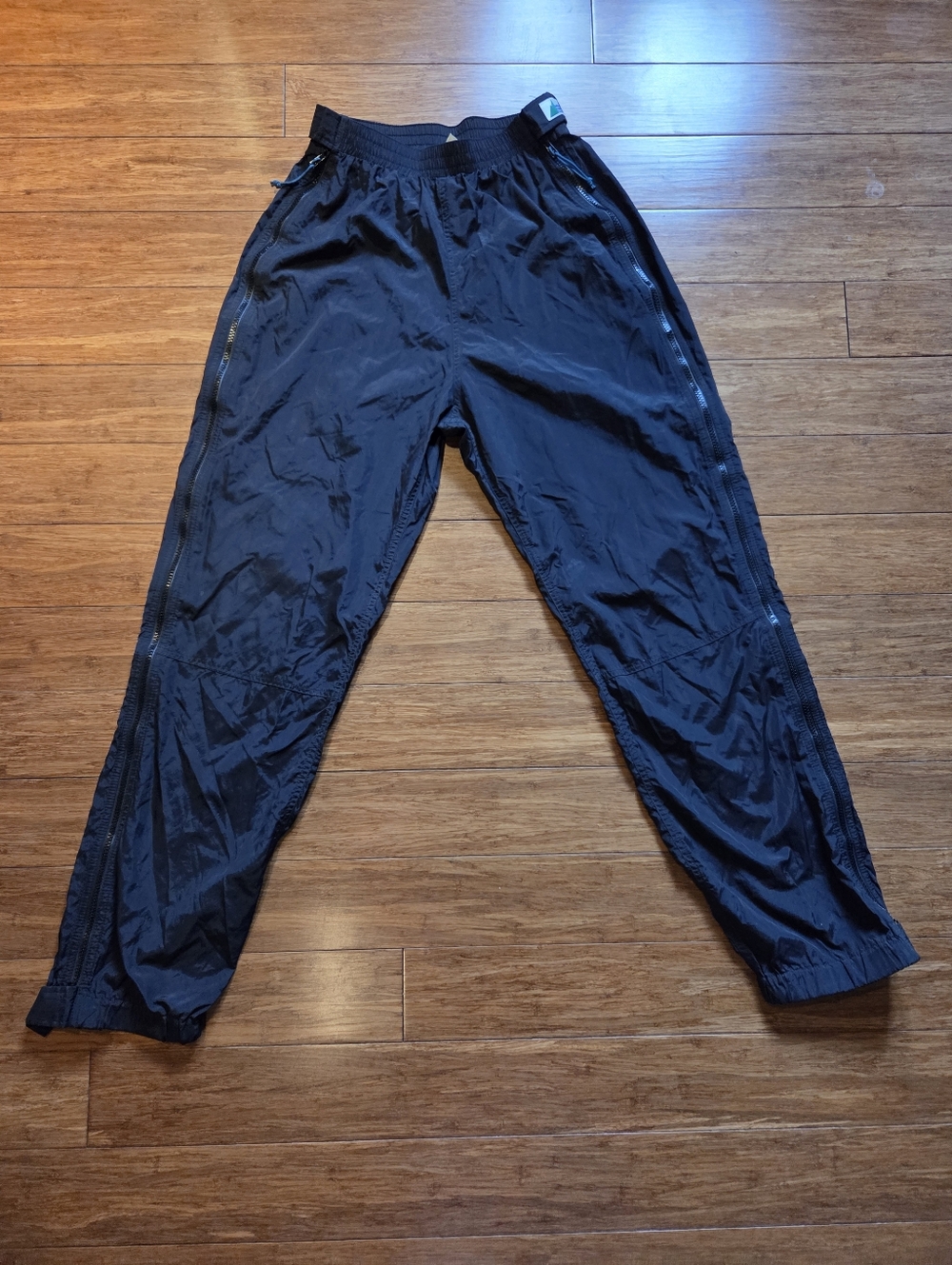 Vintage MEC Zip-Off Pants Convertible Hiking Rain Pants Gorpcore Nylon Trail Med